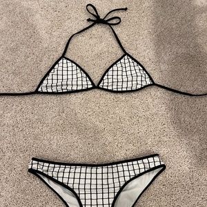 Bikini TOP, Black and White, Size M